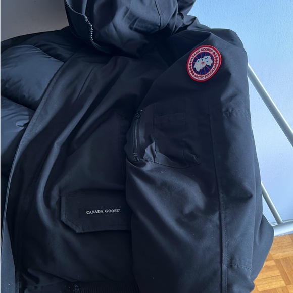 Jacket - Picture 3 of 4